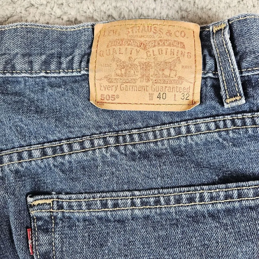 Vintage Levis 505 Jeans Mens 38x31* Regular Straight Distressed Grunge Skater